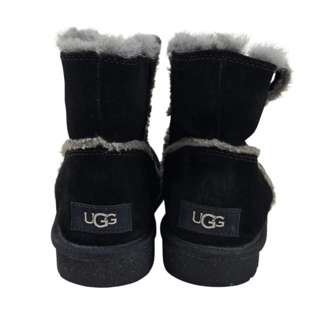 UGG Boots Classic Mini Spill Seam Suede Sheepskin Black Grey Size 6 Winter Ankle